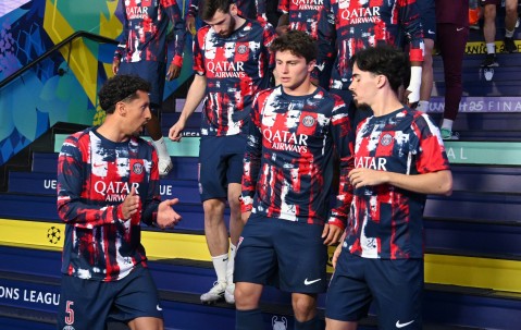 PG电子-巴黎圣日耳曼带队取胜！，Doinb重要时刻夺冠再创辉煌时刻(巴黎圣日耳曼中国官网)