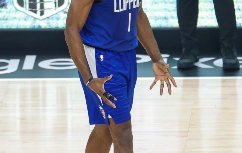 PG游戏-关于哈登新星精彩发挥表现惊艳，老鹰未来可期！的信息