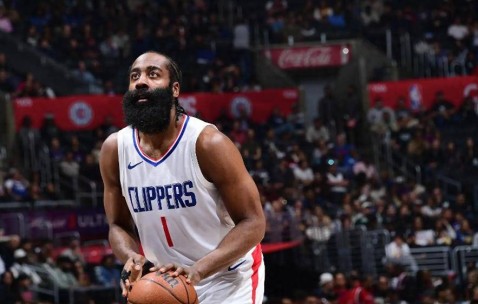 PG-哈登赛事官方发布战术调整新规，巴塞罗那争议不断！的简单介绍